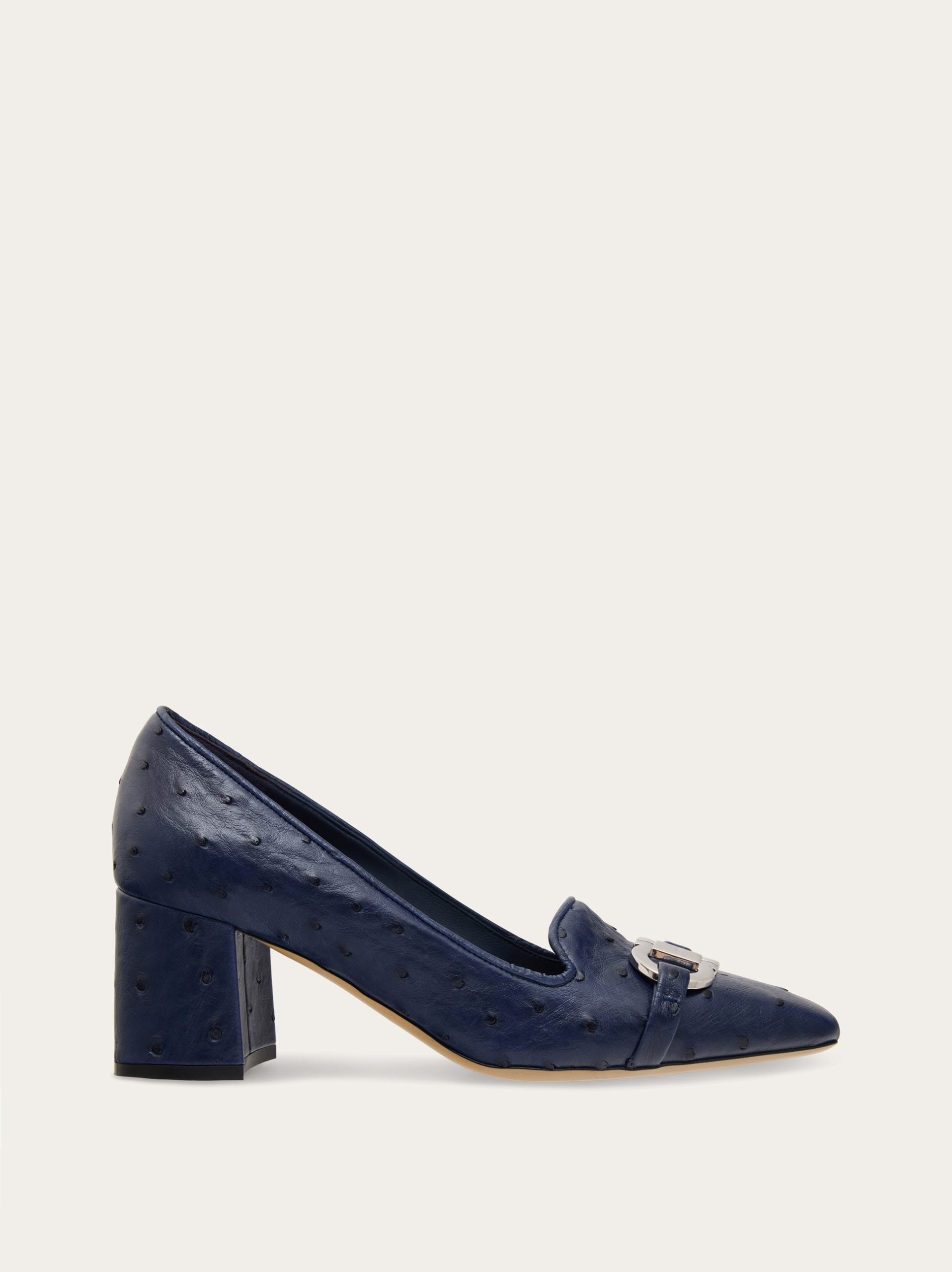 Ferragamo Gancini ornament pump - Image 1